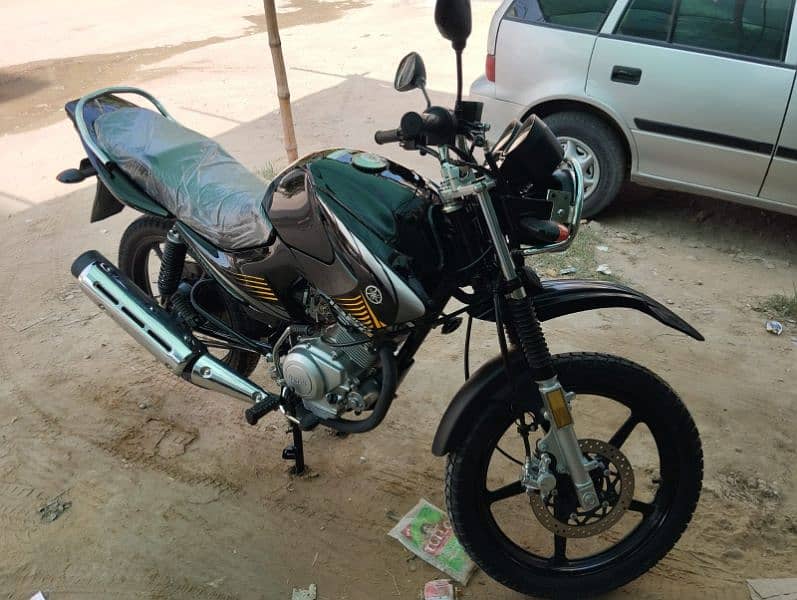 Yamaha YBR125-G Only 1k Driven 2024 Model 3