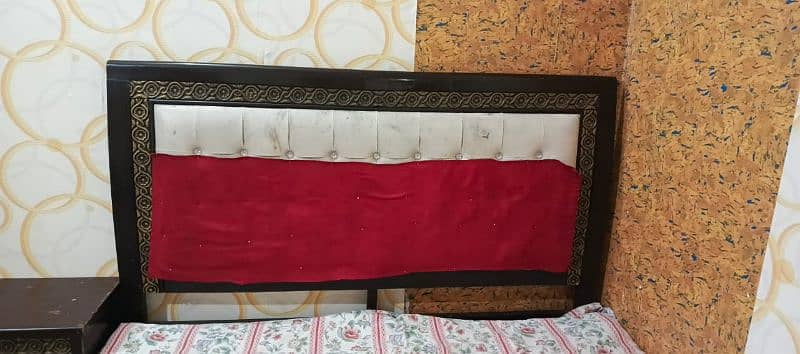 Bed Dressing urgent sale 1