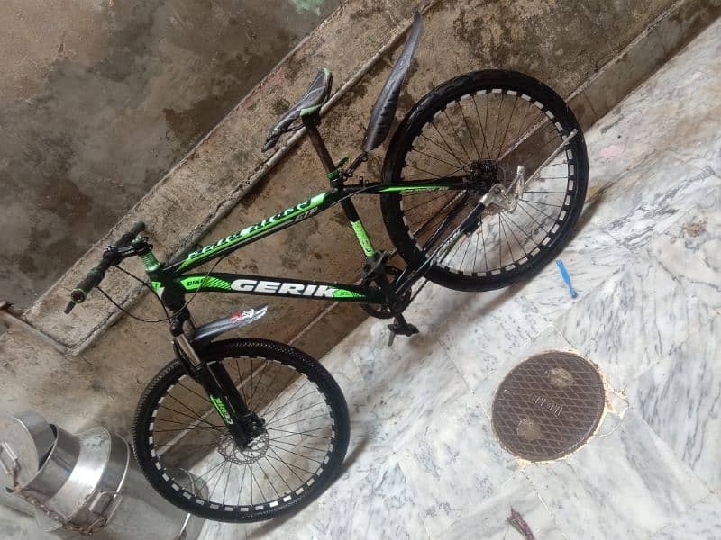 gerik bicycle 10/10 new condition urgent sale price negotiable 14