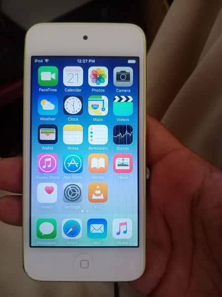 Apple iPod touch 5th generation 64GB 5