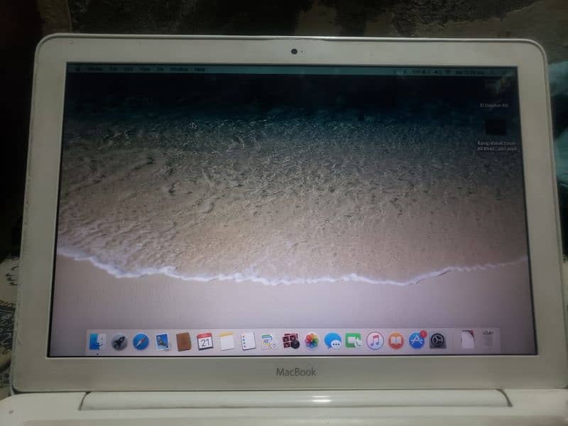 macbook 13 inch mid 2010 1