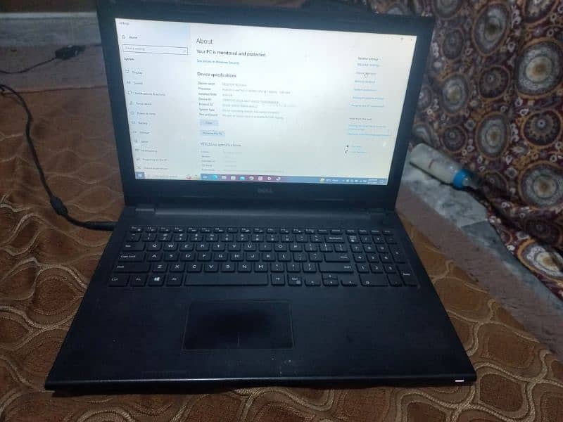 dell laptop core i3 i want to sell ( plzz offered required) 1