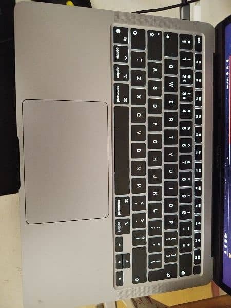 Apple MacBook Air M1 2020 1