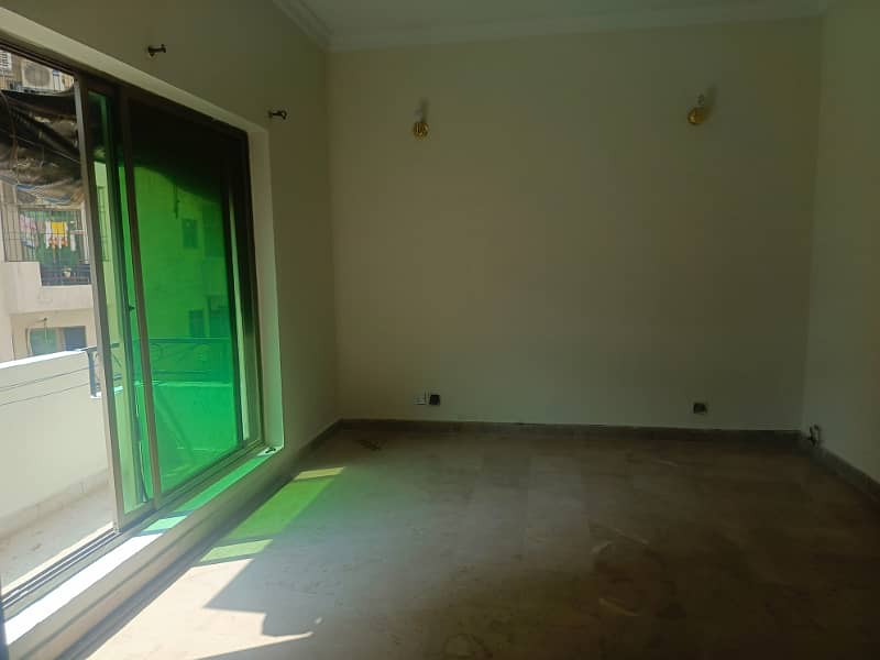 F-11 Markaz Al-Safa Heights-ii Un-Furnished 2 Bedroom Apartment For Rent 8