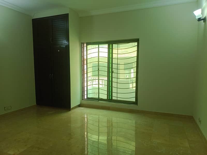 F-11 Luxury One Bedroom Apartment For Sale Investor Price 6