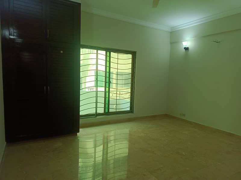 F-11 Luxury One Bedroom Apartment For Sale Investor Price 9