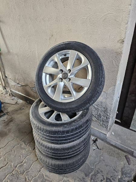 Toyota Aqua Orignal Rims 16 inch 1