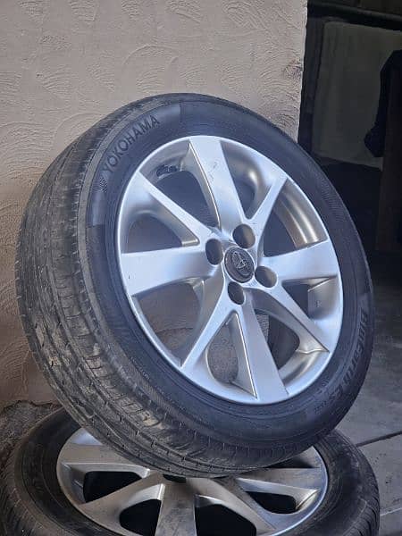 Toyota Aqua Orignal Rims 16 inch 2