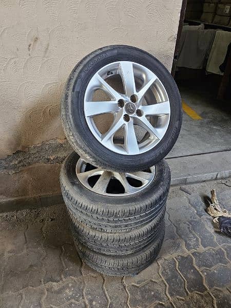 Toyota Aqua Orignal Rims 16 inch 3