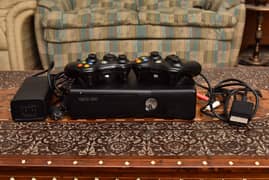 X BOX 360 S Console Model 1439