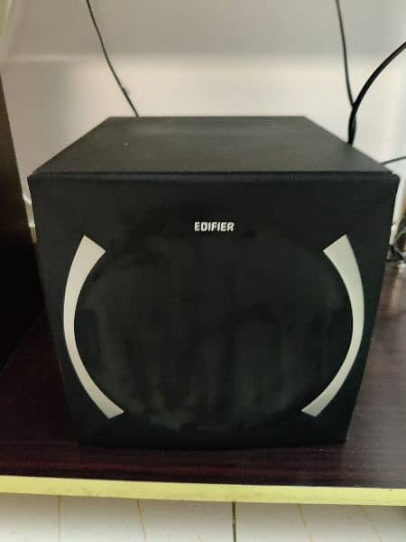 EDIFIER SPEAKER MODEL:XM-6PF 0