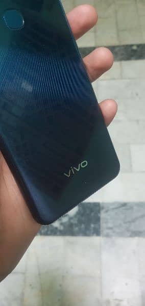 vivo Y11 (3gb ram 32gb storage)10/10 condition Everything is Good 11