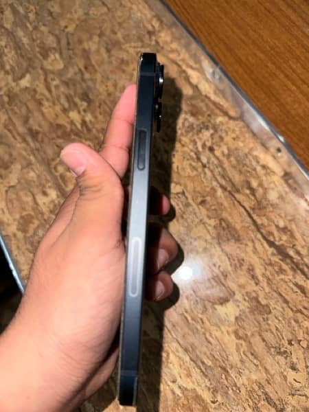 iphone 14 plus black with box 3