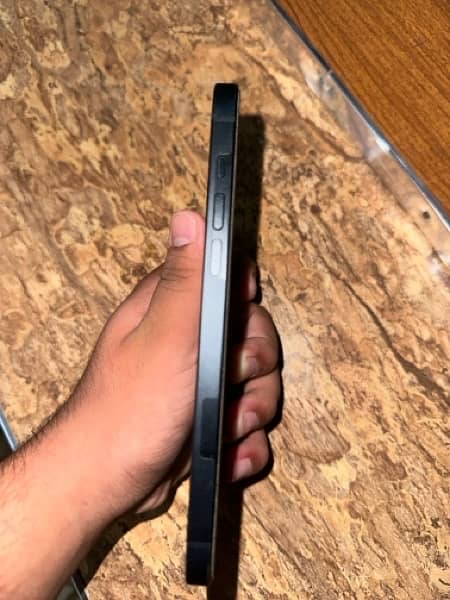 iphone 14 plus black with box 4