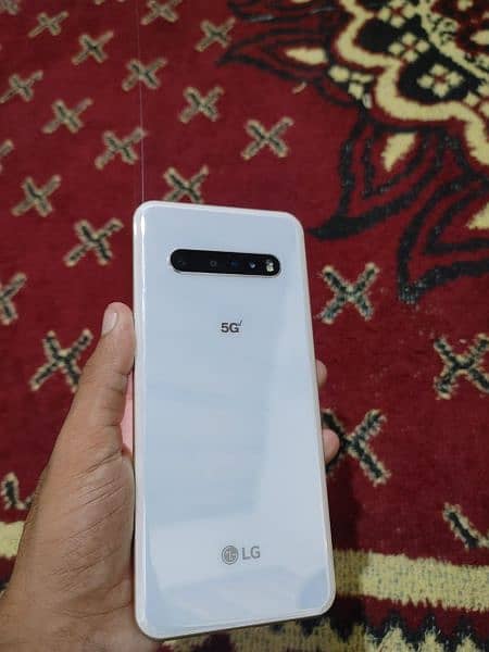 LG V60 3