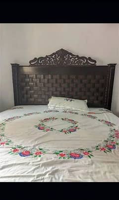 king size brown bed