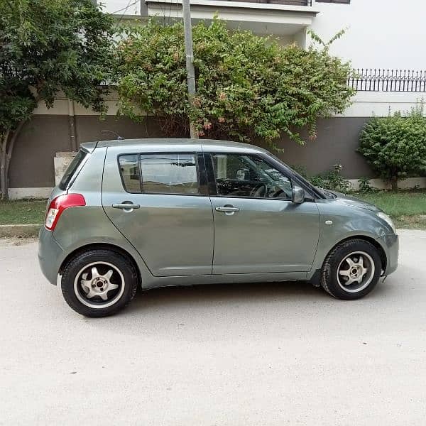 geniun Suzuki Swift 2013 forsale 0318/2551998 2