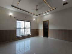 10Marla Like Brand New Upper Portion Available For Rent in J Block LDA Avenue1 Lahore 0