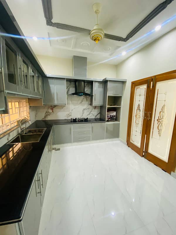 10 Marla Brand New Luxury Spanish House available For Rent In Tariq Garden Society Prime Location Near UCP University,UOL University, Shaukat Khanum Hospital 4