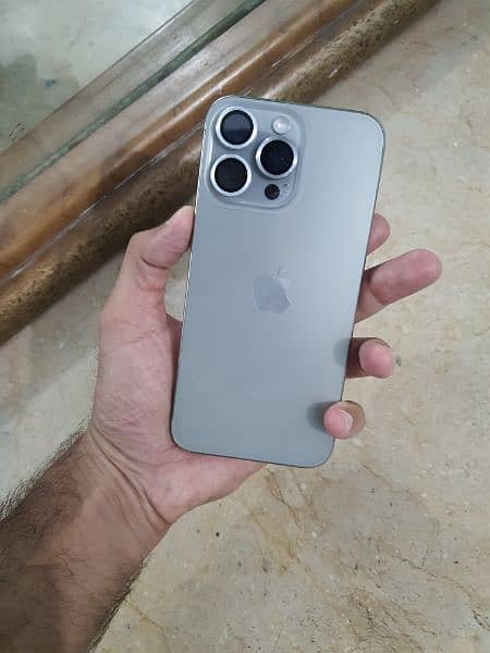 iphone 15 Pro Max natural titanium 512/GB Non Pta LLA 0