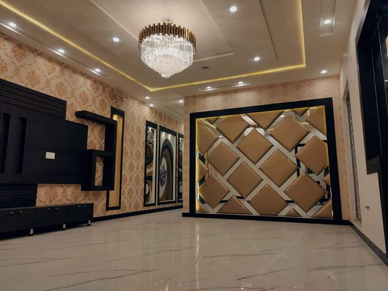 10Marla Like Brand New Upper Portion Available For Rent in Ghaznavi Block Bahria Town Lahore 2