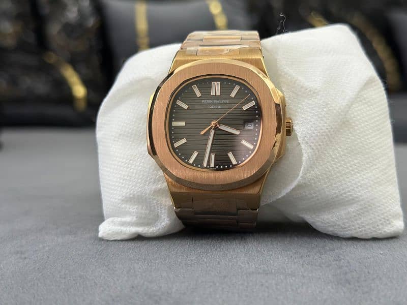 Patek Philip Nautilus Rose Gold 5