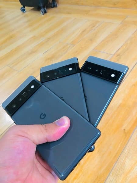 Google Pixel 6 Pro ,5G 12/128gb Factory Unlock 4