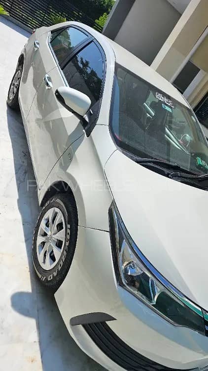 Toyota Corolla XLi VVTi 2019 1