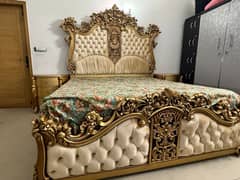 Solid chinioti double bed set 2 months used