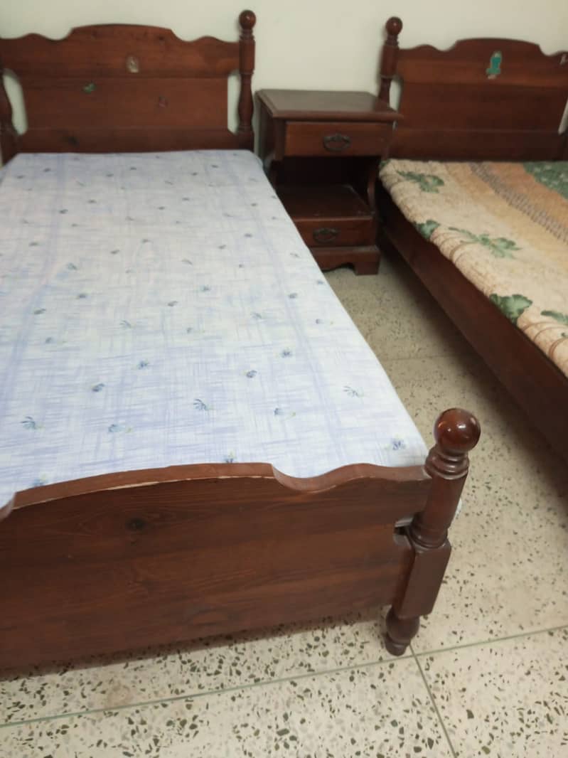 Wooden Bed Set FOR SALE!!! 2