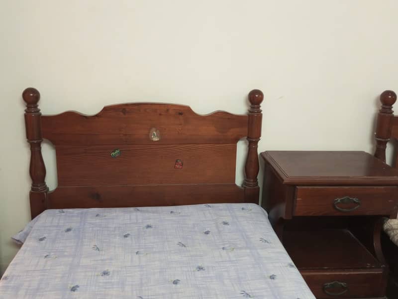 Wooden Bed Set FOR SALE!!! 5