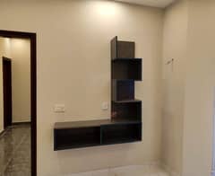 Lower Ground Portion Separate Entrance 3 Bed DD kitchen With Servent Room Near National Stadium Aga Khan Hospital 0