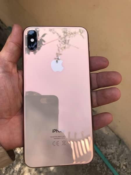 iPhone XS Max 0