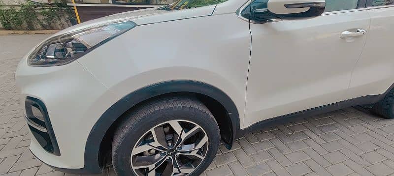 KIA Sportage 2022 FWD 2