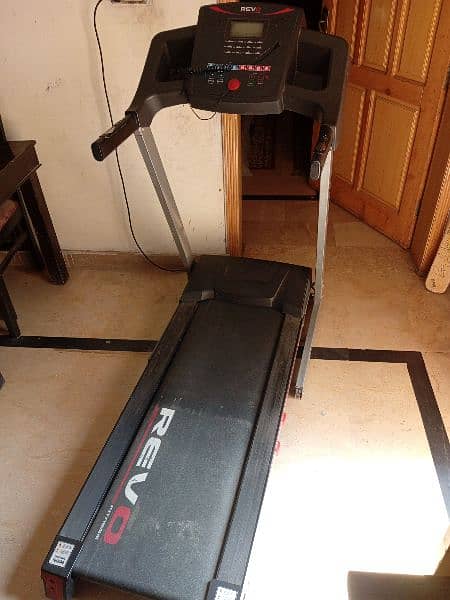 Treadmill 4