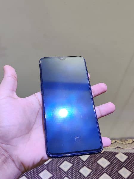 Oneplus 6t 8/128 With charger 2