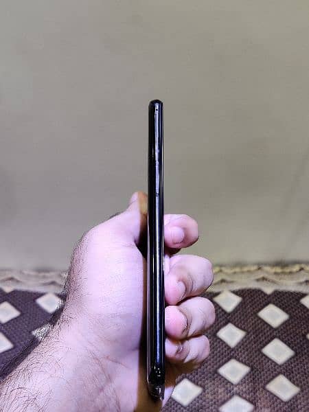 Oneplus 6t 8/128 With charger 3