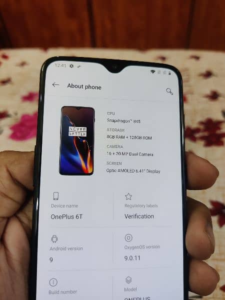 Oneplus 6t 8/128 With charger 6