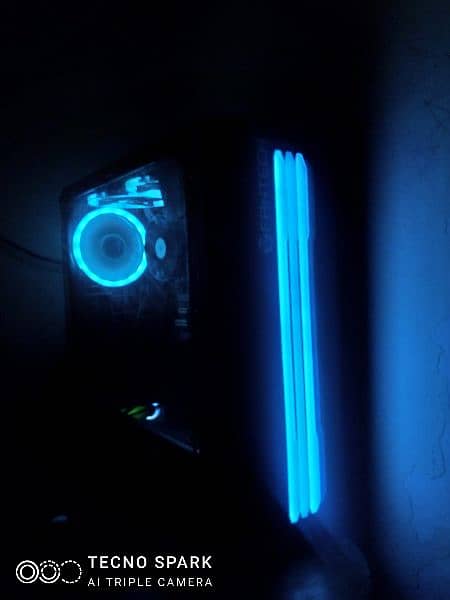 GAMING PC  i7 RGB 4