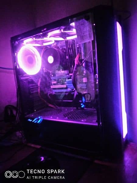 GAMING PC  i7 RGB 5