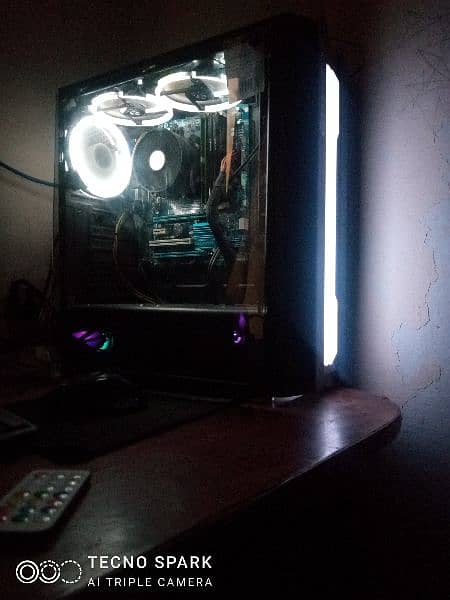 GAMING PC  i7 RGB 6