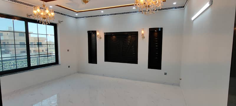 1 Kanal Upper Portion Available For Rent 22