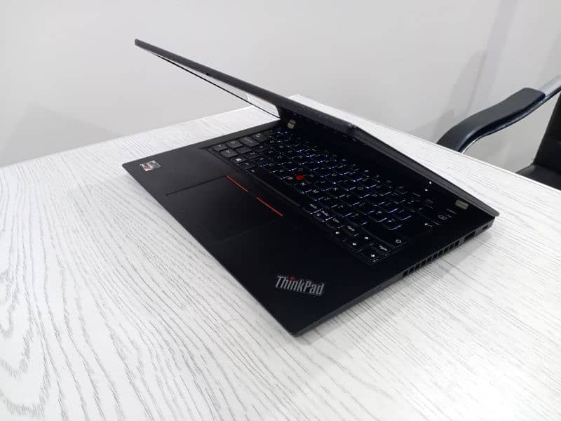 Lenovo Thinkpad X395 Amd Ryzen 5 3500 2gb dedicated graphic vega 8 9