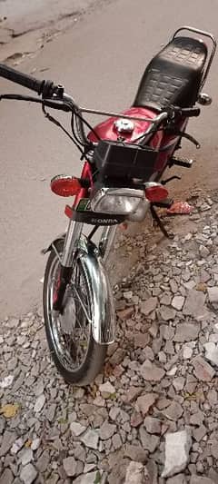 Honda 125 argent for sale location Lahore