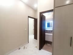 Tripple Storey 619 Square Feet House Available In Sabzazar Scheme - Block A For sale 0