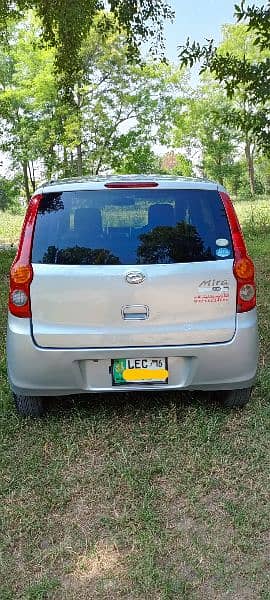 Daihatsu Mira 2012 4