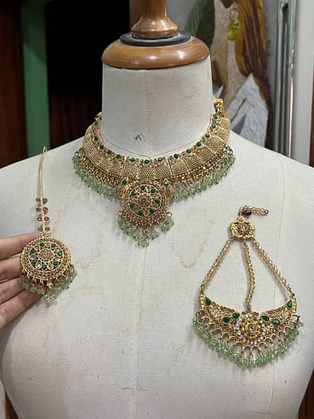 BRIDAL DRESS purana qillah with kundan complete jewelry set 9