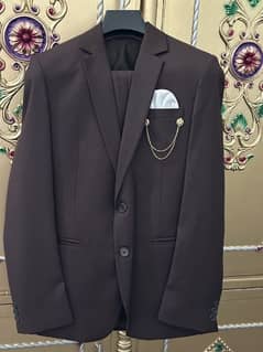 3 piece suit in new condition only 1 time use 0