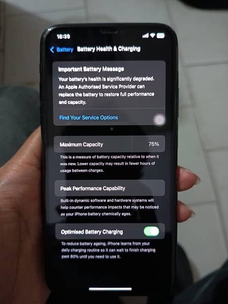 iphone 11 pro max 256gb PTA Approved 7