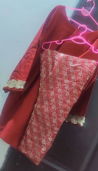 3pcs Red fancy shirt with pgama and golden dbatta 0